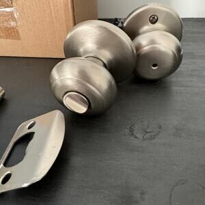 Kwikset privacy door knob